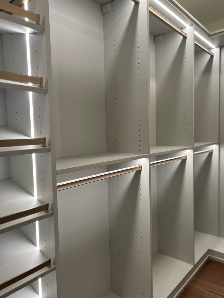 High-quality custom closet shelving and organization systems by Iridium Development Inc. designed to optimize space and enhance home organization.