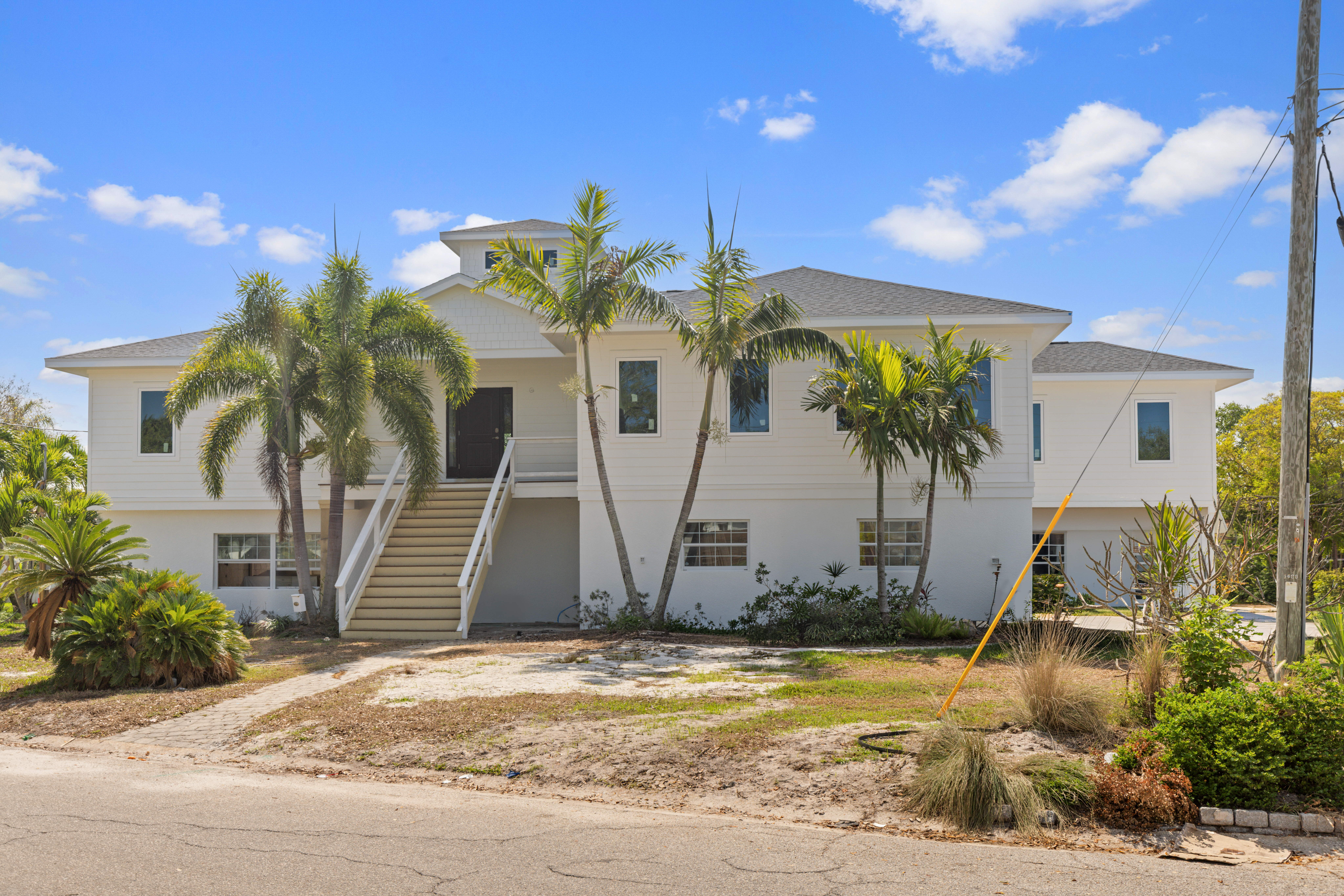 Home 19 1400 46th Ave